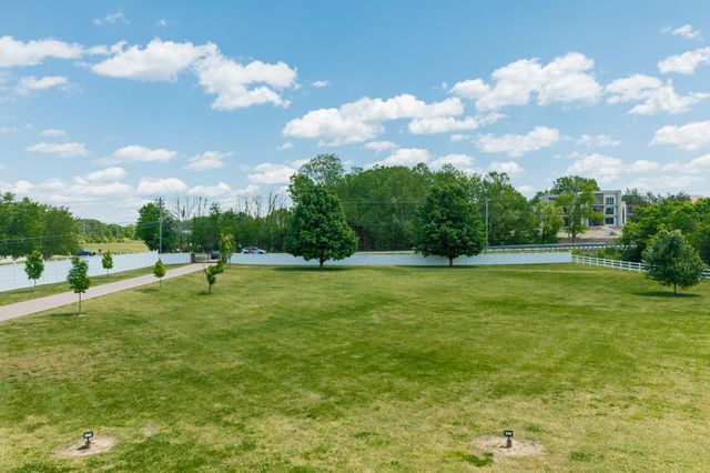 1916 S Mount Juliet Rd, Mount Juliet, TN 37122