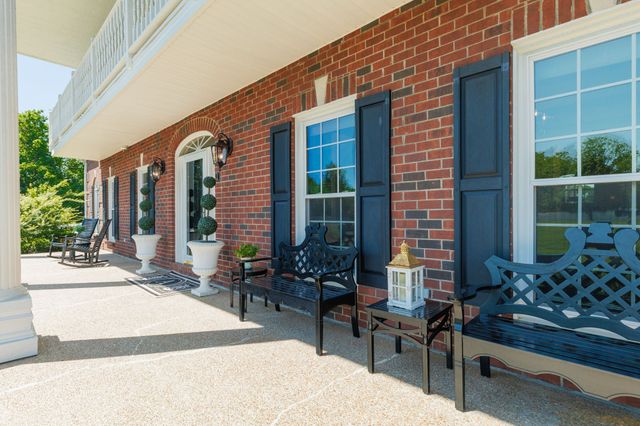 1916 S Mount Juliet Rd, Mount Juliet, TN 37122