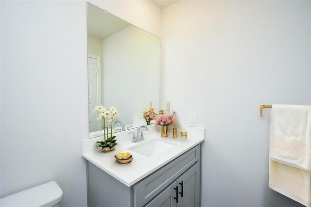 415 Zeus Mountain Drive, Crosby, TX 77532