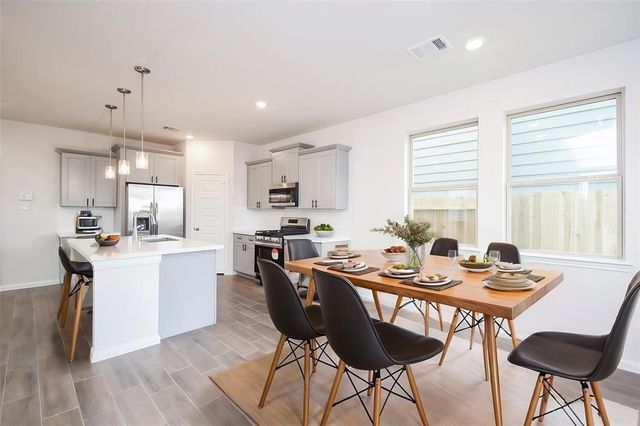 415 Zeus Mountain Drive, Crosby, TX 77532