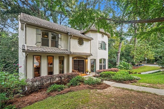 700 Elkmont Drive NE, Atlanta, GA 30306
