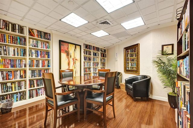 3530 Mystic Pointe Dr 415, Aventura, FL 33180