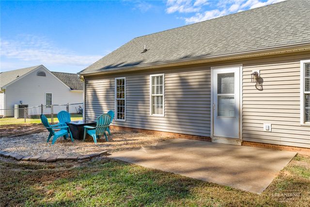 136 Rock Moss Drive, Williamston, SC 29697