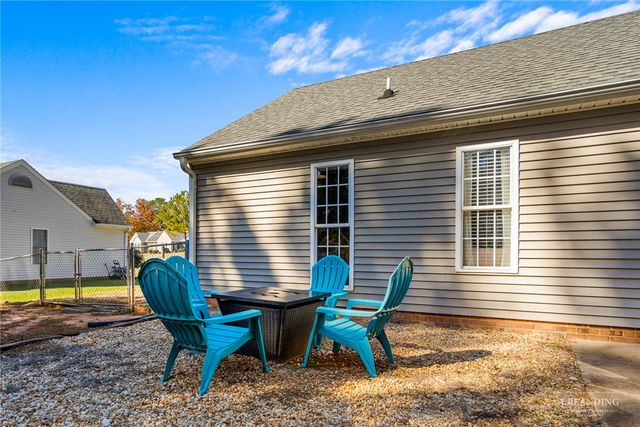 136 Rock Moss Drive, Williamston, SC 29697