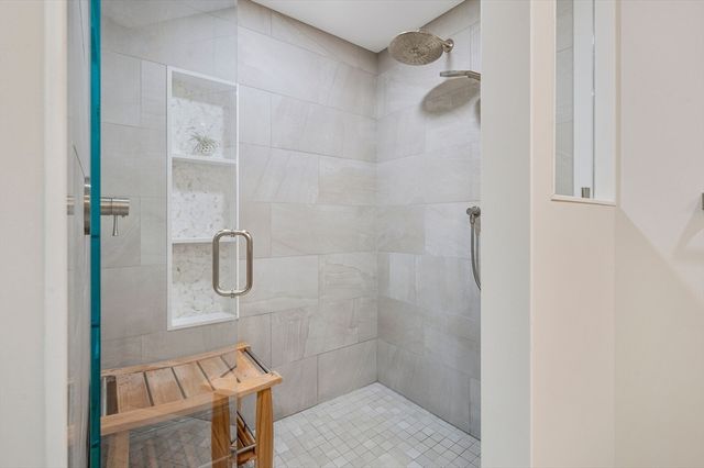 367 Plum, Barnstable, MA 02630
