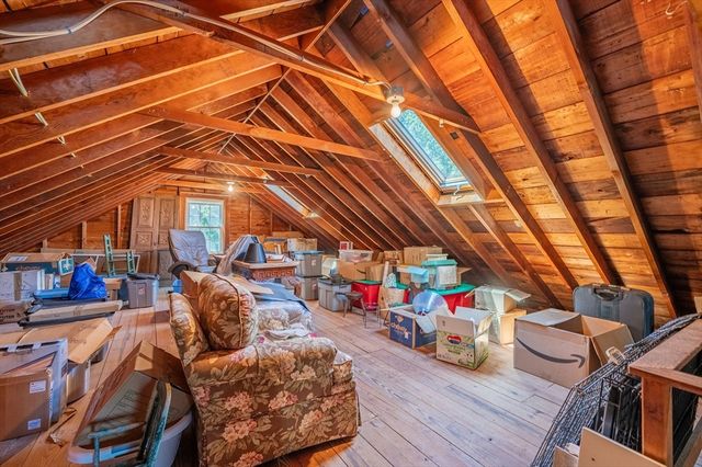 367 Plum, Barnstable, MA 02630