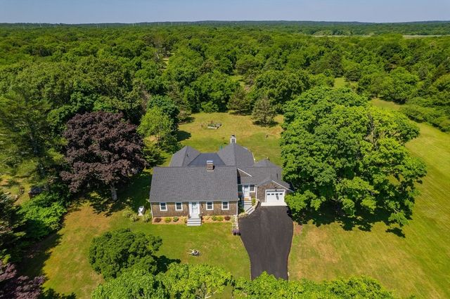 367 Plum, Barnstable, MA 02630