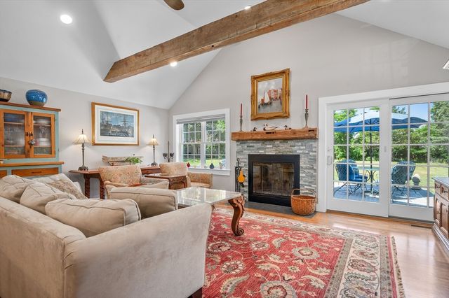 367 Plum, Barnstable, MA 02630