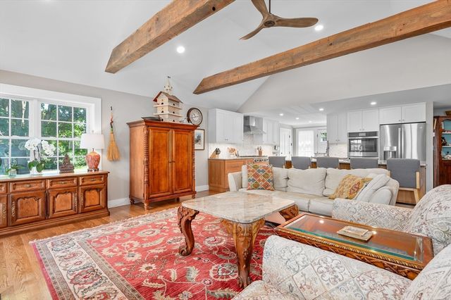 367 Plum, Barnstable, MA 02630