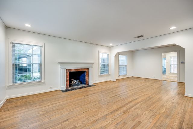 4404 Hyer Street, University Park, TX 75205