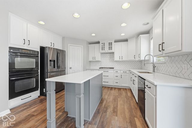 1456 Stormhaven, Greenwood, IN 46143