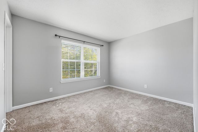 1456 Stormhaven, Greenwood, IN 46143