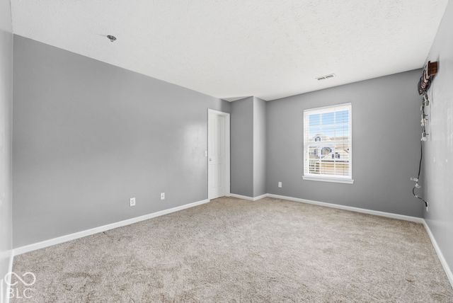 1456 Stormhaven, Greenwood, IN 46143