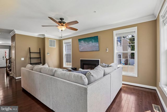 1341 JAMESTOWNE, Severn, MD 21144