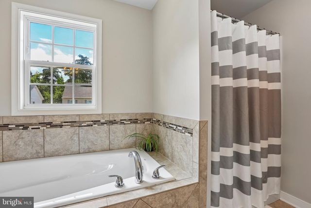1341 JAMESTOWNE, Severn, MD 21144