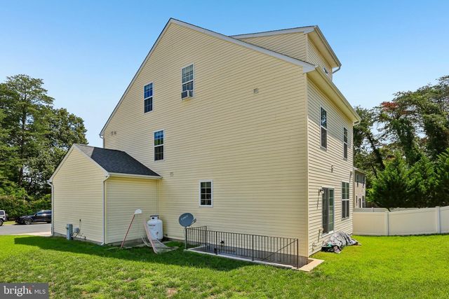 1341 JAMESTOWNE, Severn, MD 21144