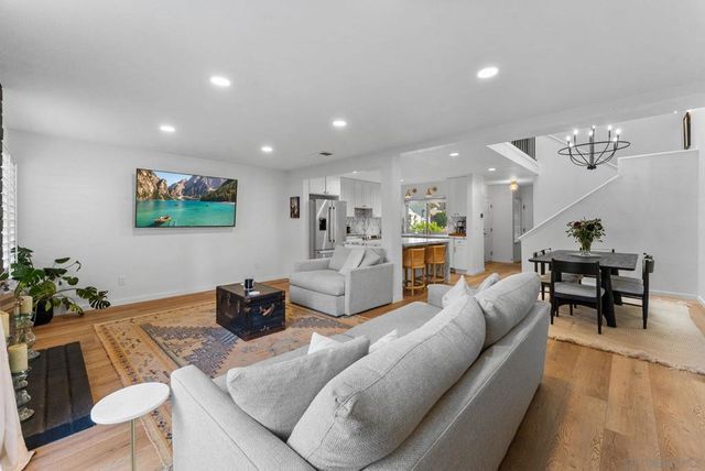 10280 CAMINITO RIO BRANCO, San Diego, CA 92131