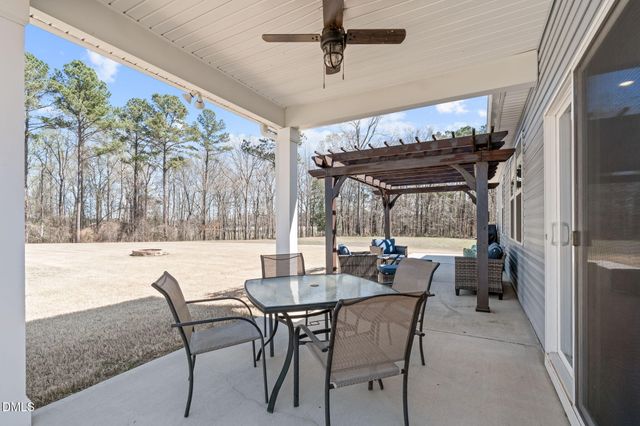 163 Rawls Meadow Lane, Fuquay Varina, NC 27526