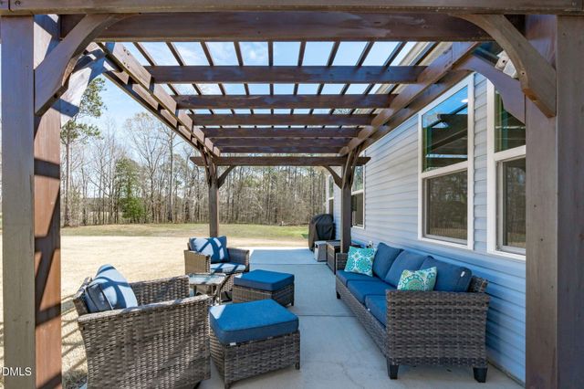 163 Rawls Meadow Lane, Fuquay Varina, NC 27526