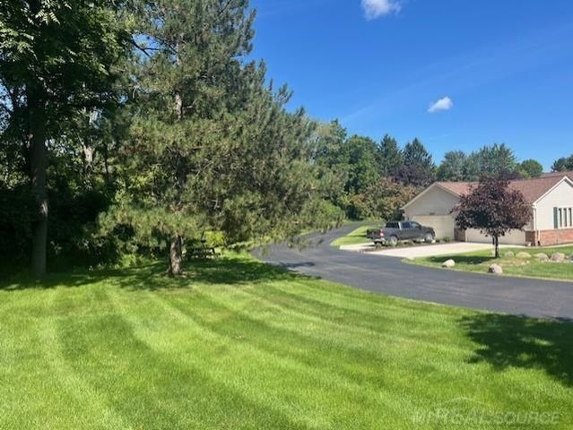 70135 Whitetail Lane, Romeo, MI 48065