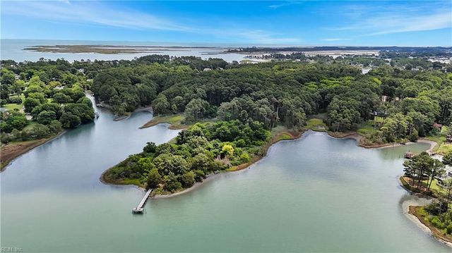 87 Pasture RD, Poquoson, VA 23662