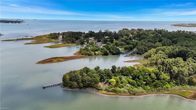 87 Pasture RD, Poquoson, VA 23662