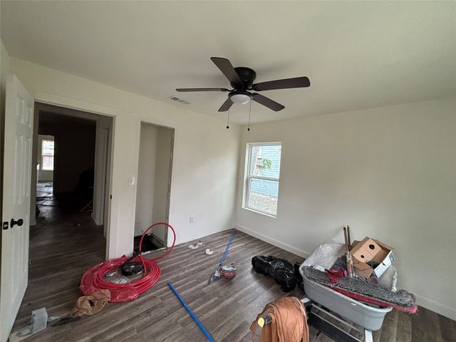 1103 Bell Drive, Greenville, TX 75401