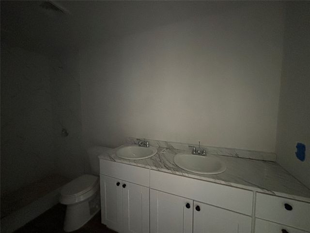 1103 Bell Drive, Greenville, TX 75401