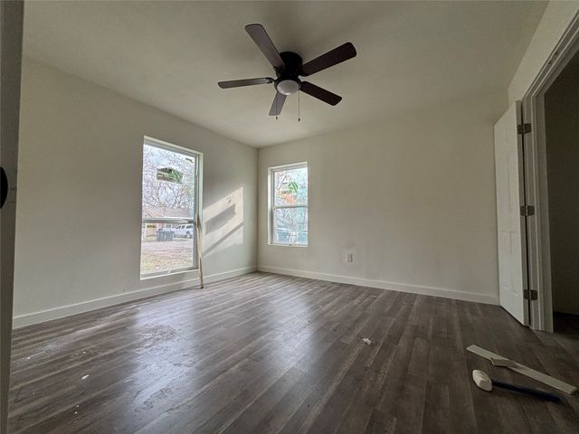 1103 Bell Drive, Greenville, TX 75401