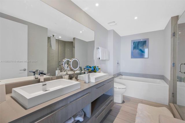 4010 S Ocean Dr R3002, Hollywood, FL 33019