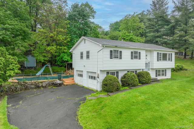 1 S Delaware Drive, Nyack, NY 10960