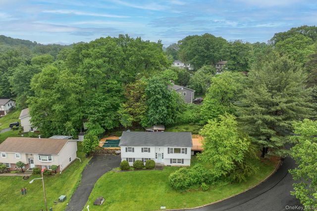 1 S Delaware Drive, Nyack, NY 10960