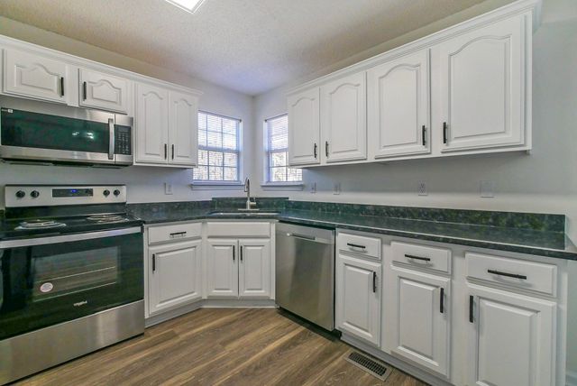 5394 Satelite Court, Ooltewah, TN 37363