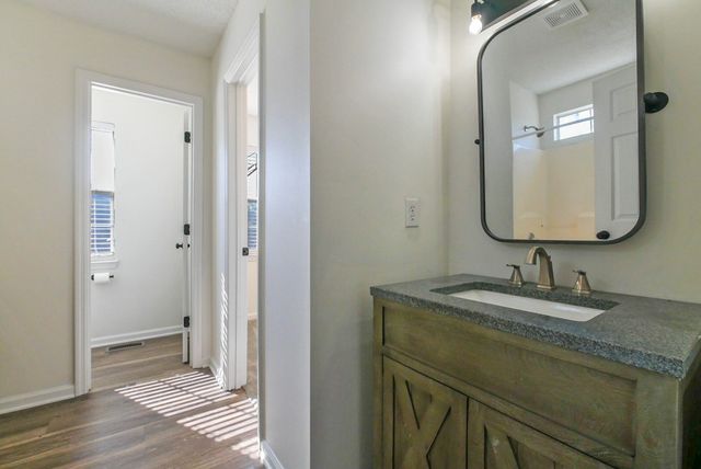 5394 Satelite Court, Ooltewah, TN 37363