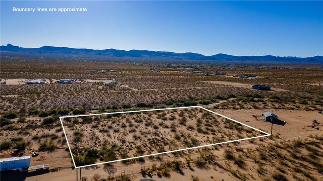 TBD N Glen Canyon Road, Golden Valley, AZ 86413