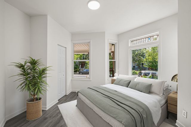 2622 N Central Park Avenue, Chicago, IL 60647