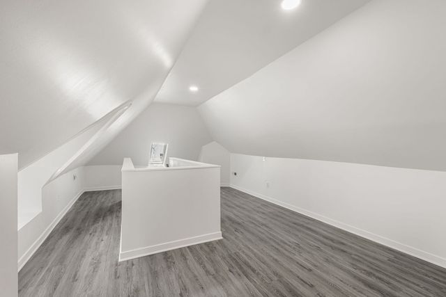 2622 N Central Park Avenue, Chicago, IL 60647