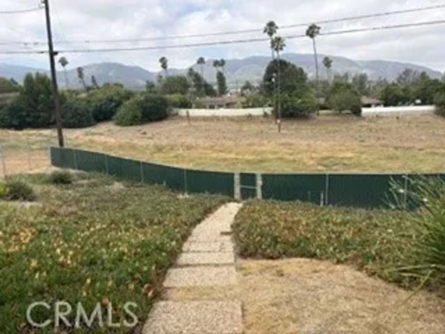1900 Brae Burn Drive, Corona, CA 92882
