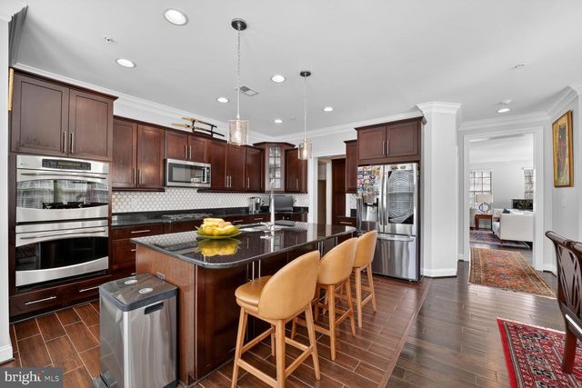 712 SENTRY SQ, Oxon Hill, MD 20745