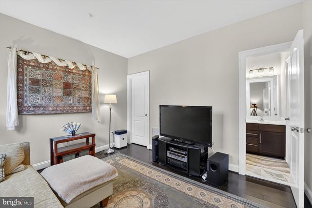 712 SENTRY SQ, Oxon Hill, MD 20745