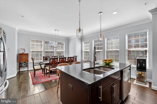 712 SENTRY SQ, Oxon Hill, MD 20745