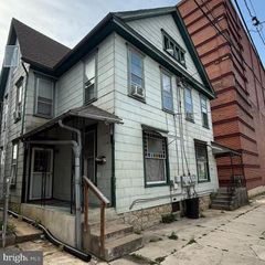 179-181 KENNEDY STREET, Chambersburg, PA 17201