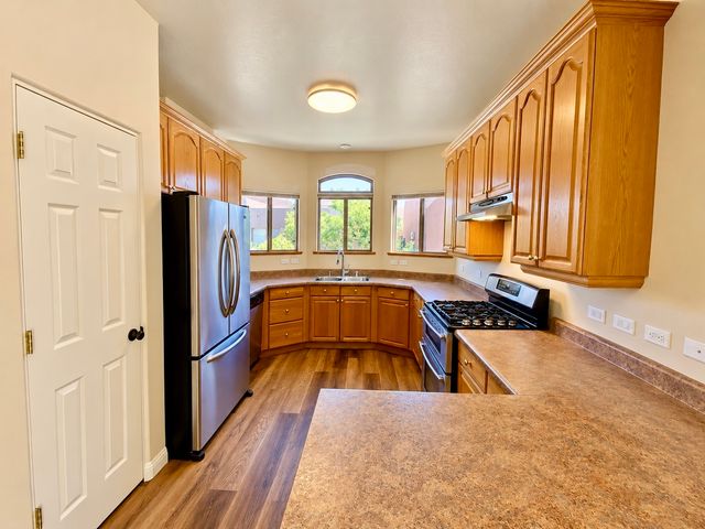 1554 moki Lane, Santa Fe, NM 87507