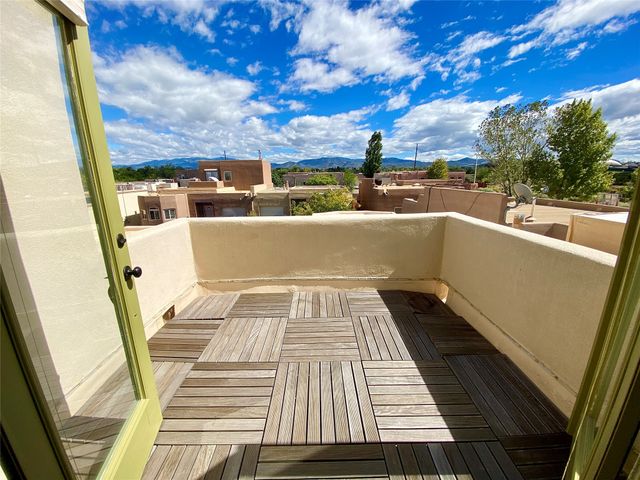 1554 moki Lane, Santa Fe, NM 87507