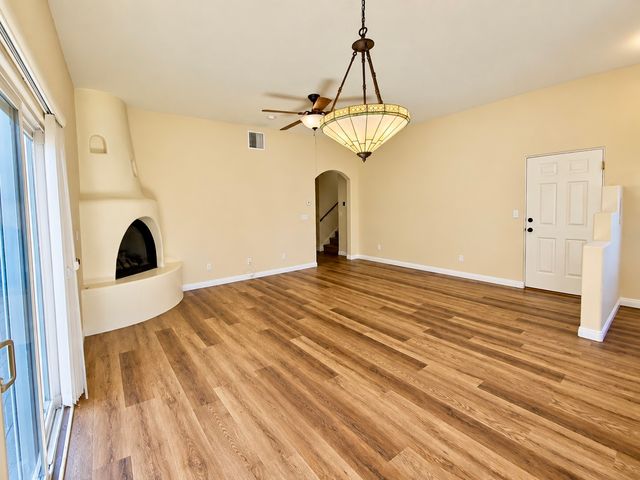 1554 moki Lane, Santa Fe, NM 87507