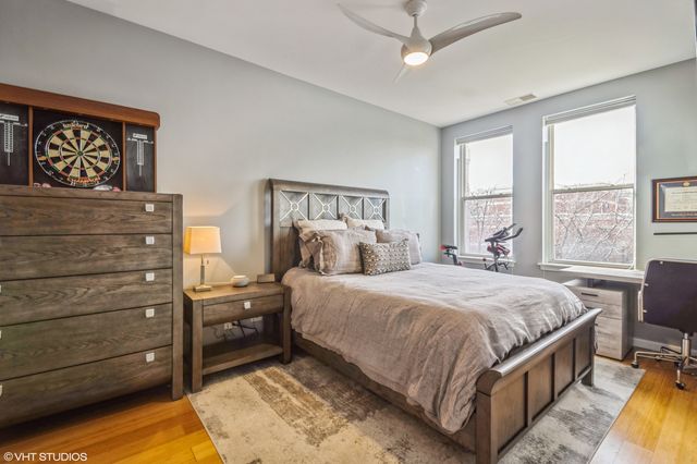 1245 N Orleans Street 904, Chicago, IL 60610