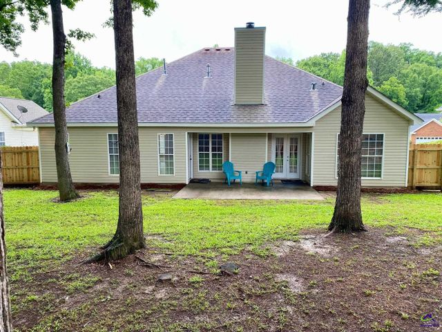525 Sugarloaf Drive, Macon, GA 31204