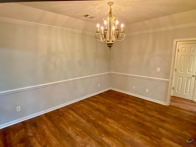 525 Sugarloaf Drive, Macon, GA 31204