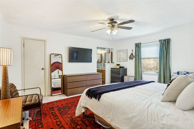 6613 El Greco Avenue, Fort Worth, TX 76133