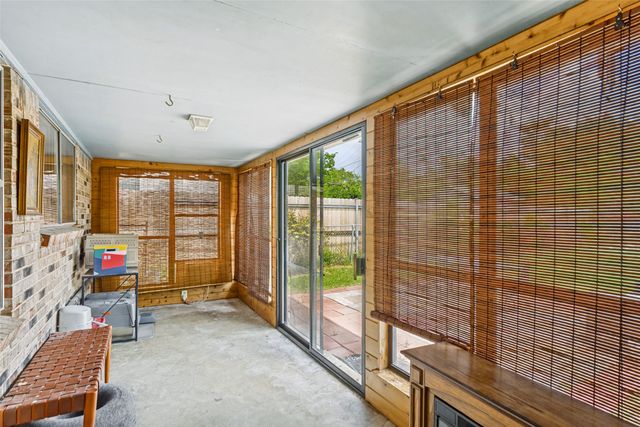 6613 El Greco Avenue, Fort Worth, TX 76133